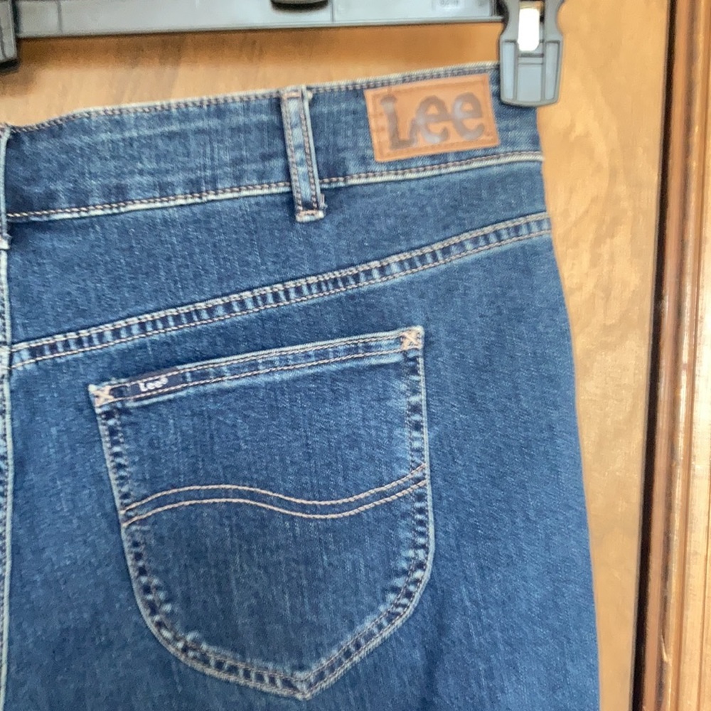 Relisted Lee midrise Bermuda short denim soft premium stretch fabric 22W - Picture 12 of 17